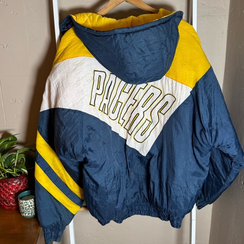 Vintage 90's Logo 7  Indiana Pacers Full Zip Puffer Jacket Size L NBA Reggie - Picture 9 of 11